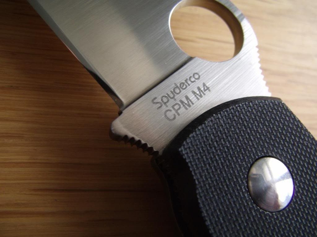 Klingenstahl für Messer nach AISI Norm stammt aus dem Bereich der Werkzeugstähle.